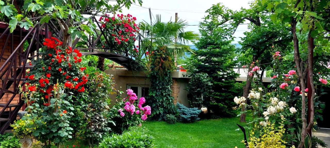 Green Garden Tbilisi Exteriér fotografie